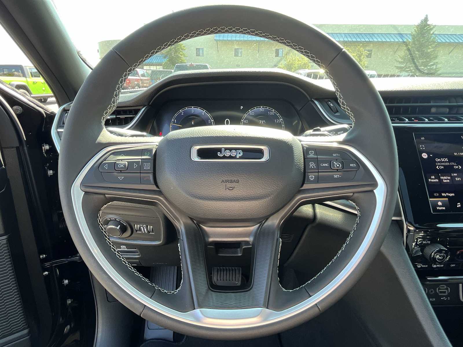 Thumbnail: 2025 Jeep Grand Cherokee - 15