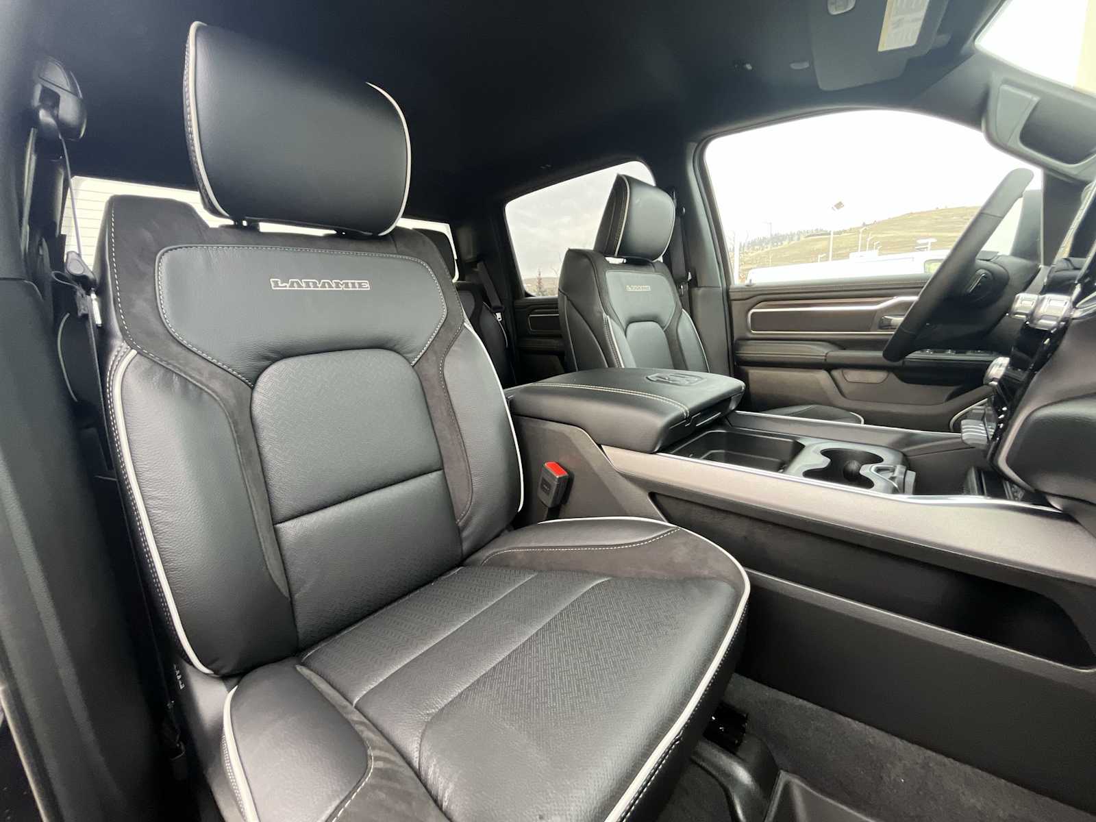 Thumbnail: 2026 RAM 1500 - 14