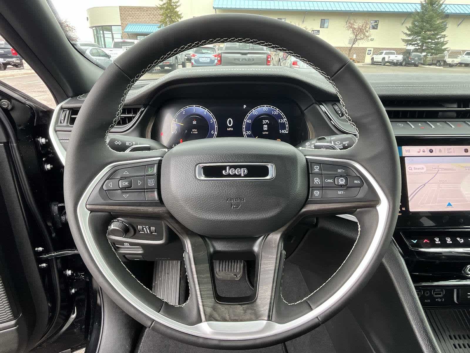 Thumbnail: 2026 Jeep Grand Cherokee - 28