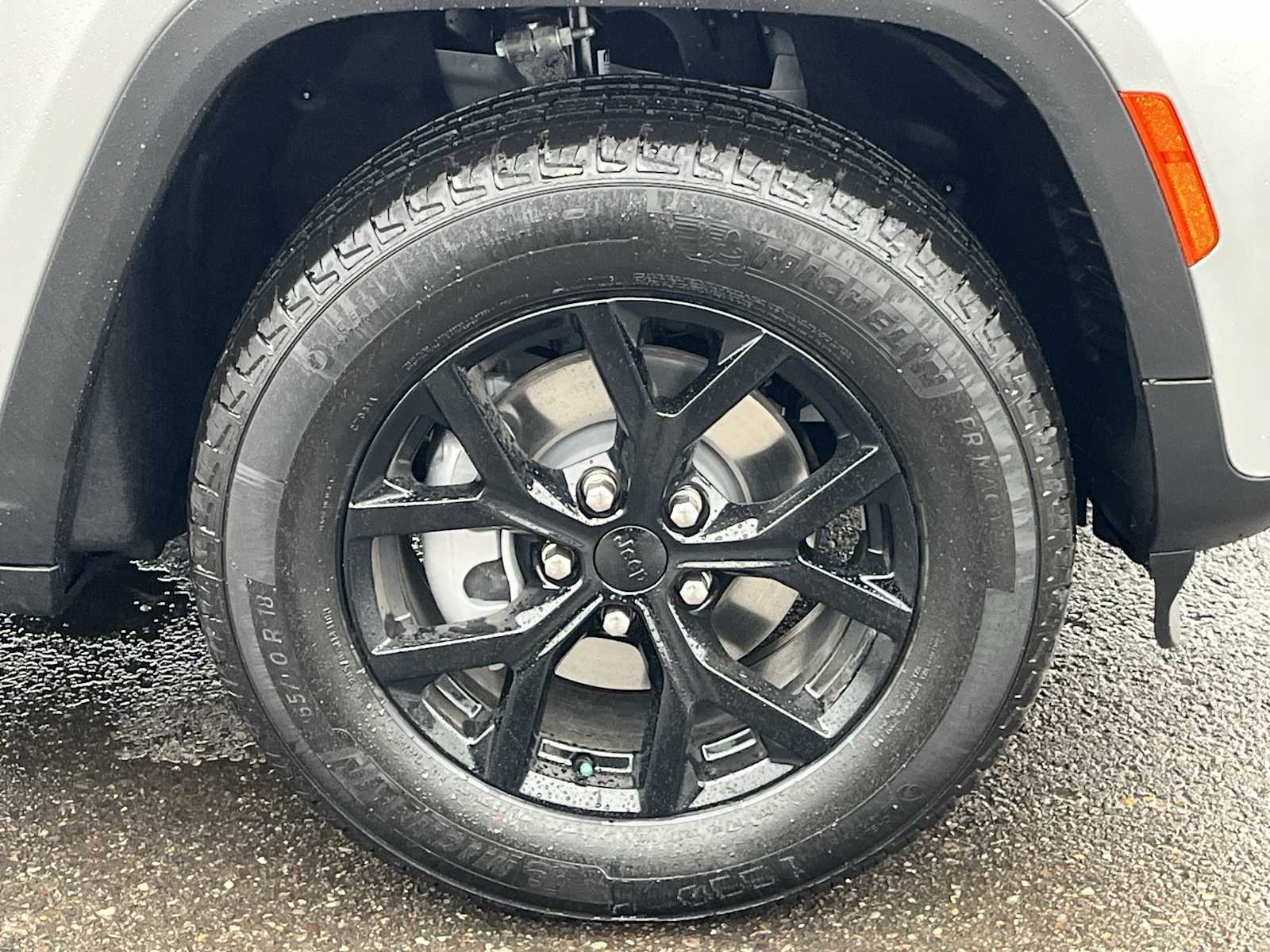 Thumbnail: 2026 Jeep Grand Cherokee - 8