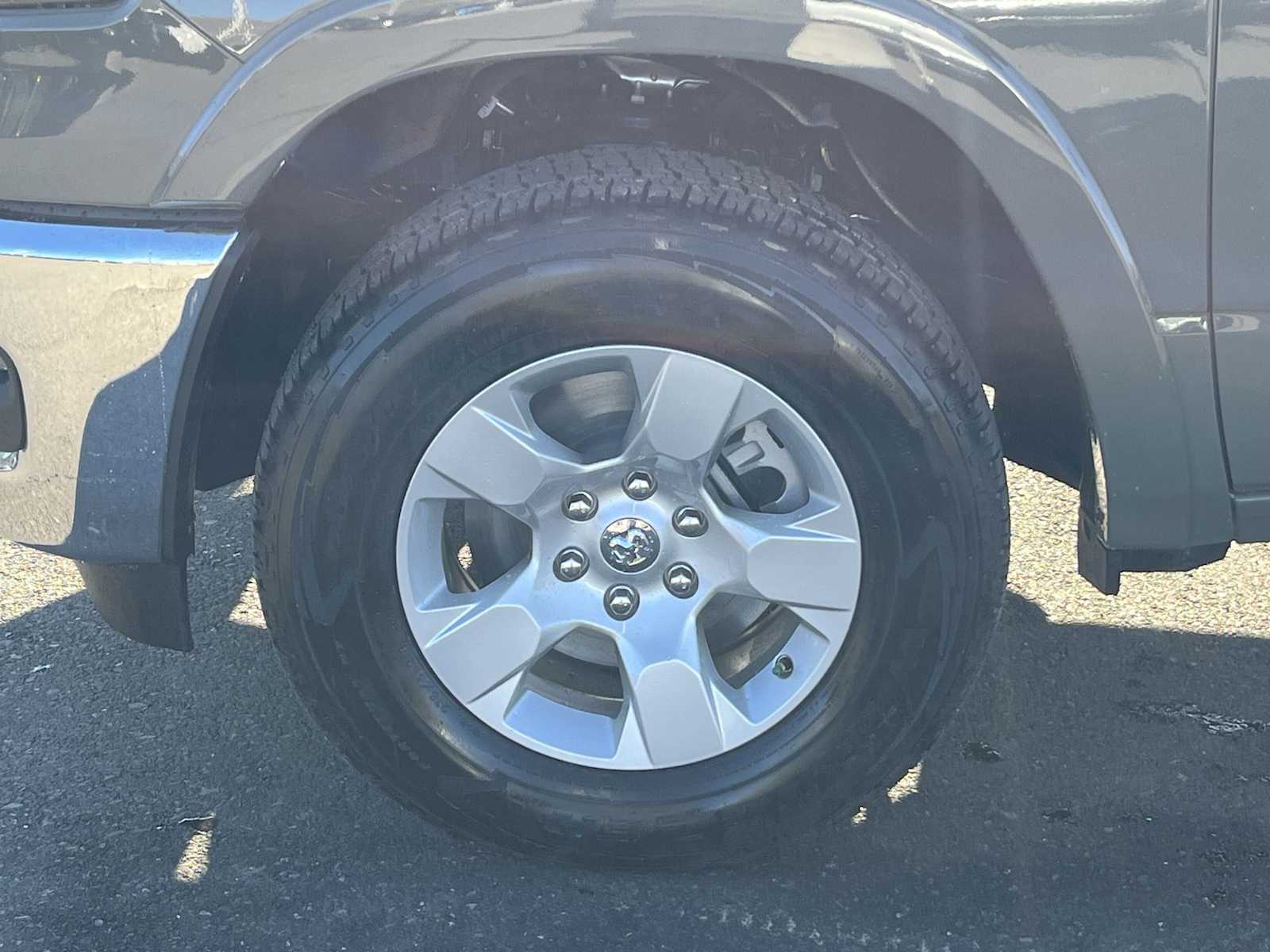 Thumbnail: 2026 RAM 1500 - 8