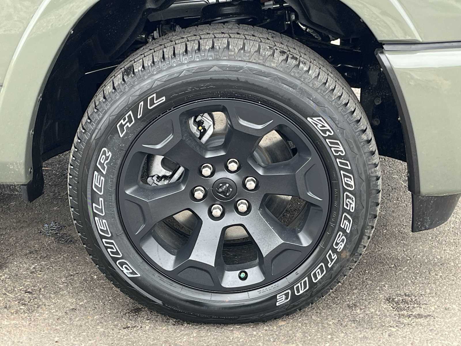 Thumbnail: 2026 RAM 1500 - 8