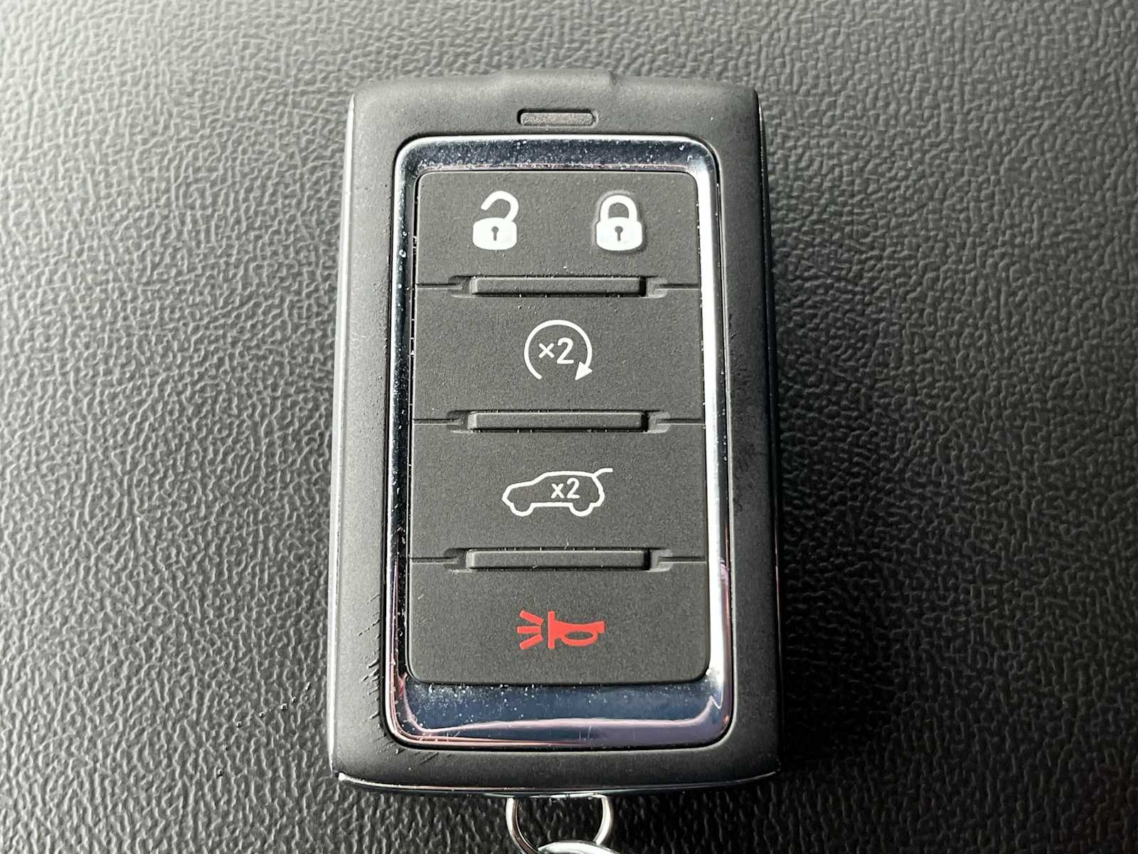 Thumbnail: 2026 Jeep Grand Cherokee - 20