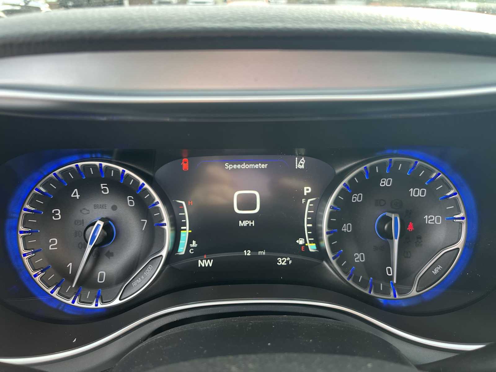 Thumbnail: 2026 Chrysler Pacifica - 18