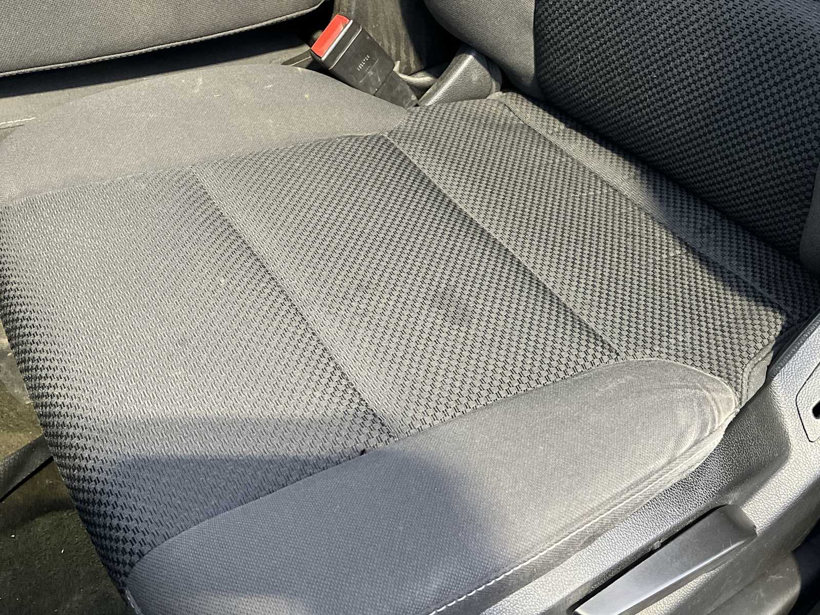 Thumbnail: 2018 Chevrolet Silverado 2500 - 22