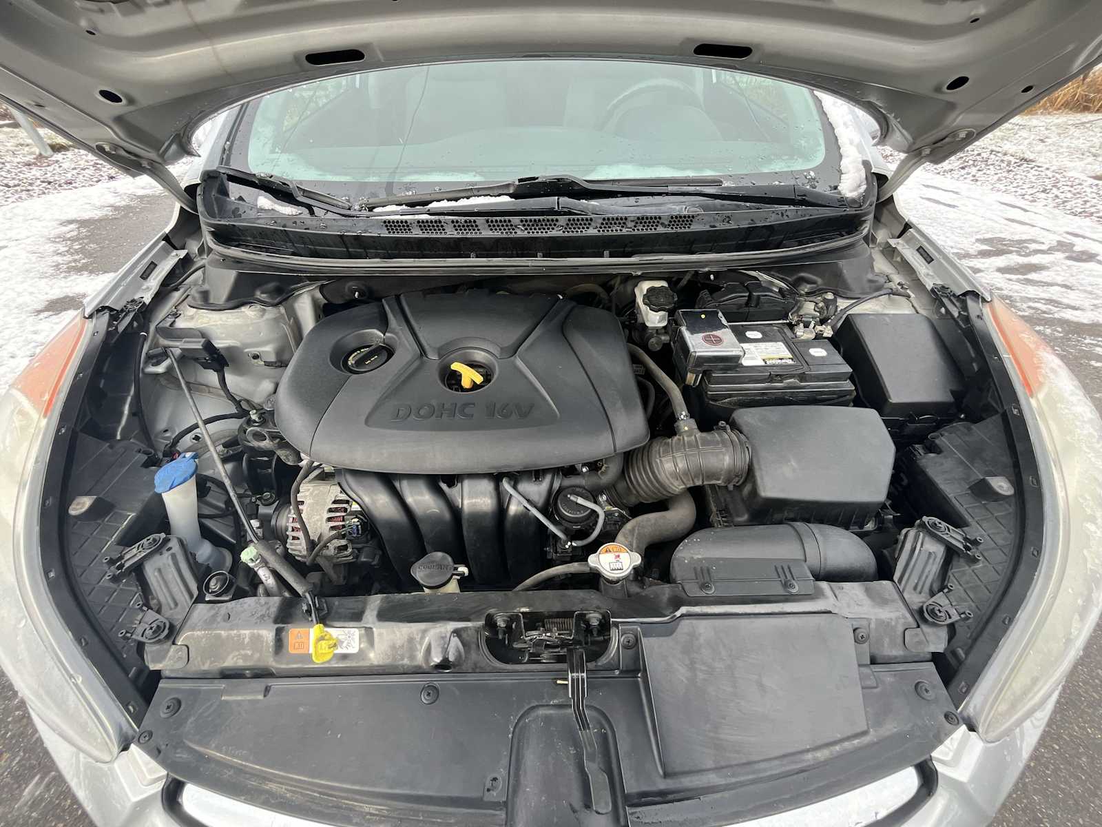 Thumbnail: 2013 Hyundai Elantra - 26