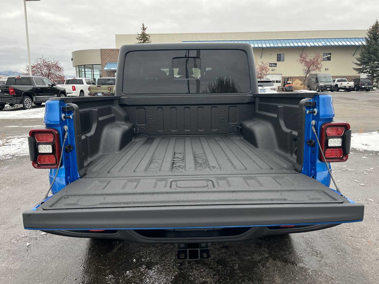 Thumbnail: 2026 Jeep Gladiator - 19