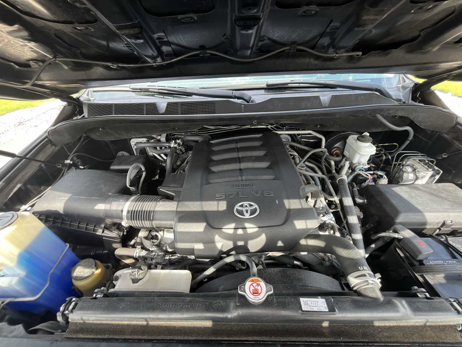 Thumbnail: 2020 Toyota Sequoia - 9