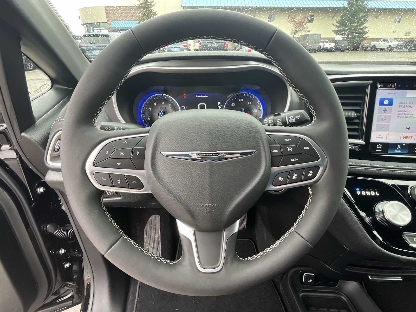 Thumbnail: 2026 Chrysler Pacifica - 15