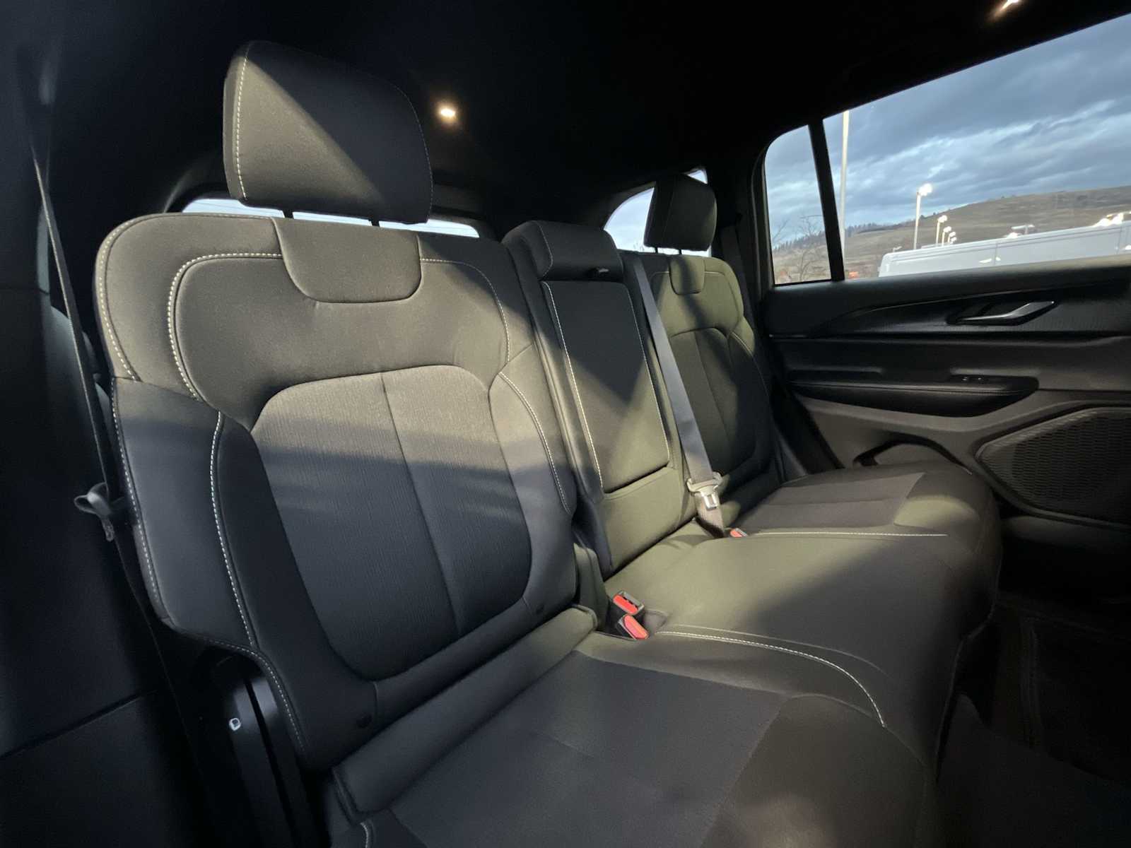 Thumbnail: 2025 Jeep Grand Cherokee - 13