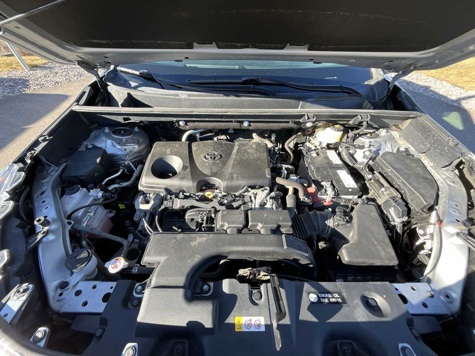 Thumbnail: 2021 Toyota RAV4 - 9