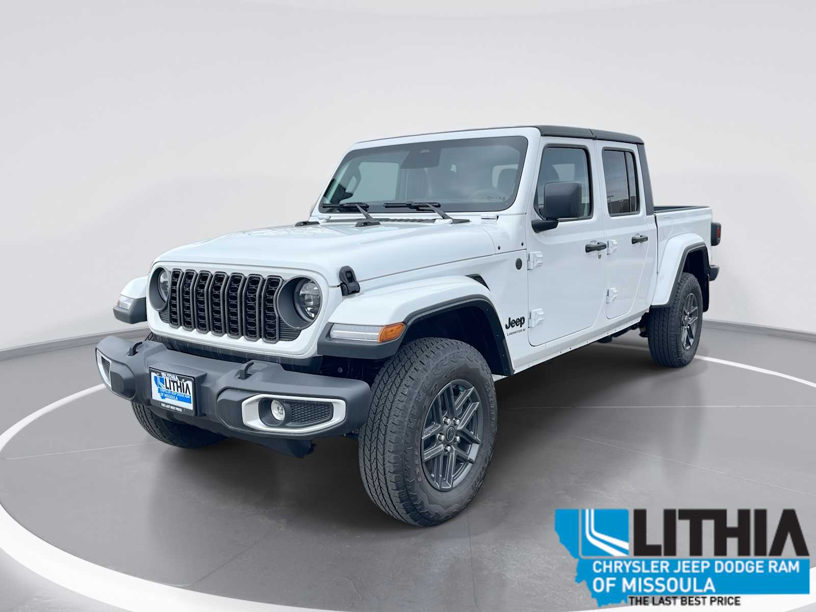 2026 Jeep Gladiator Sport S Auto's photo