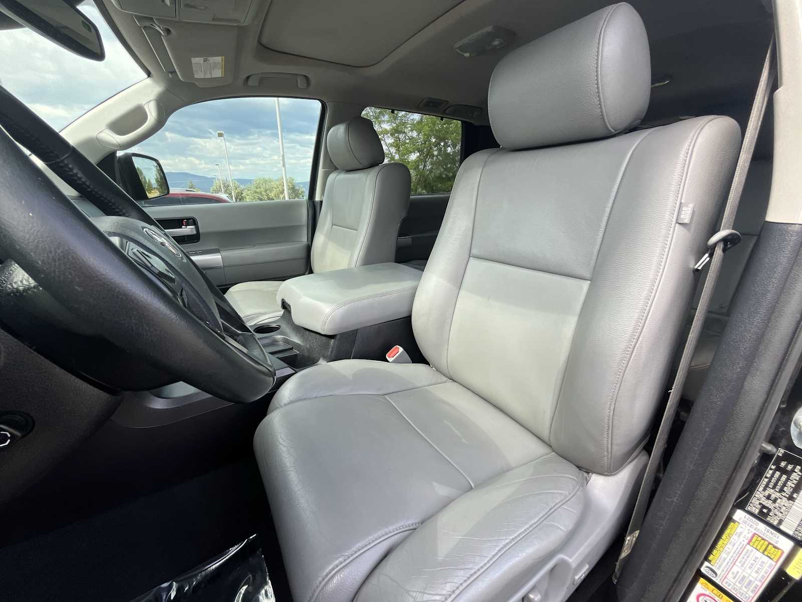 Thumbnail: 2020 Toyota Sequoia - 11