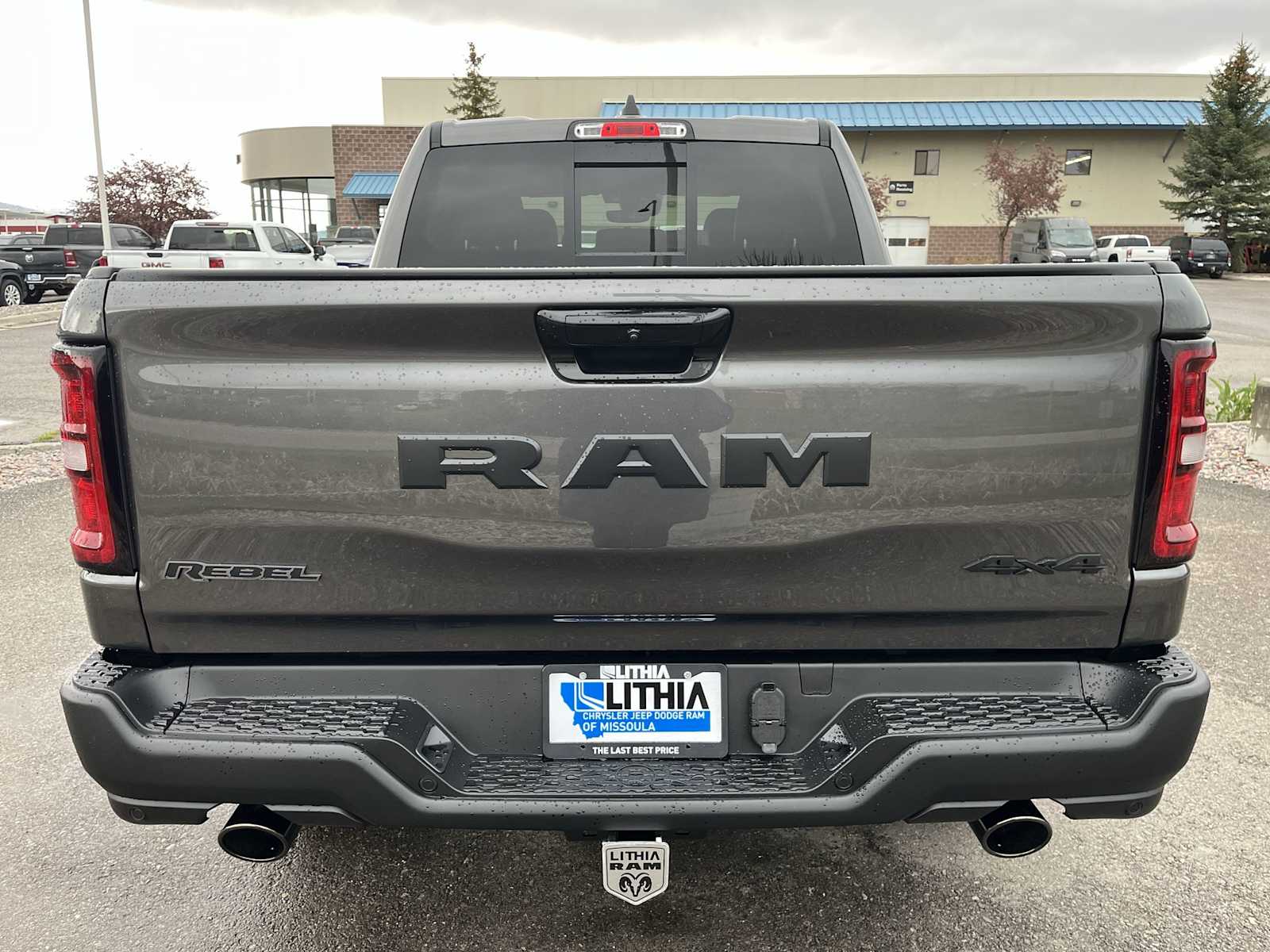 Thumbnail: 2026 RAM 1500 - 5