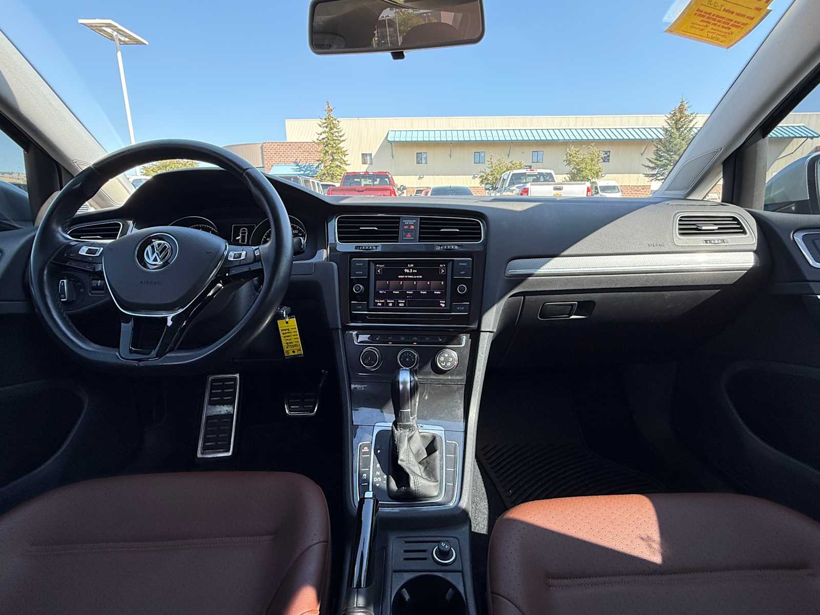 Thumbnail: 2018 Volkswagen Golf - 26