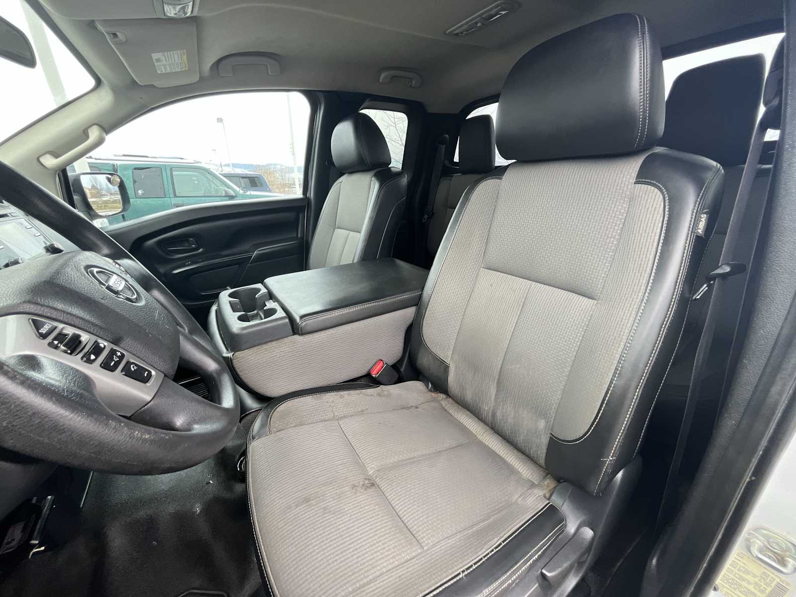 Thumbnail: 2017 Nissan Titan - 11