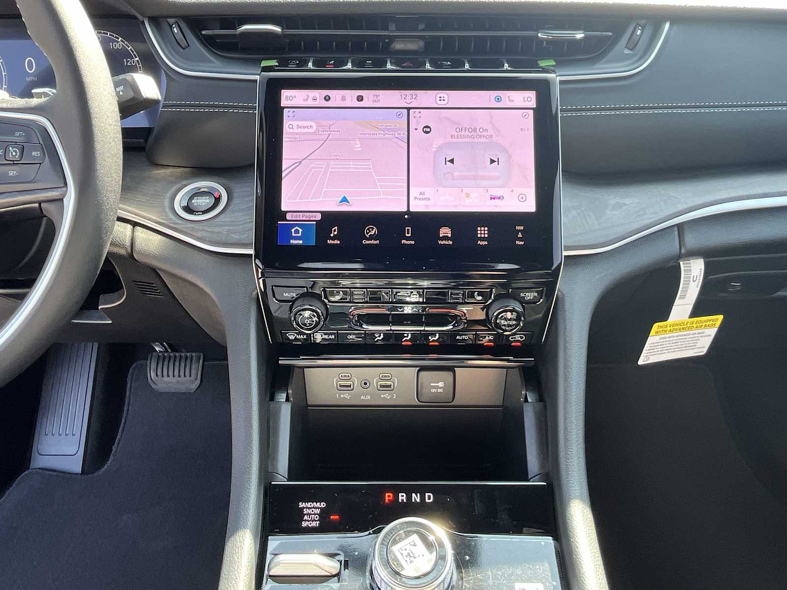 Thumbnail: 2025 Jeep Grand Cherokee - 16