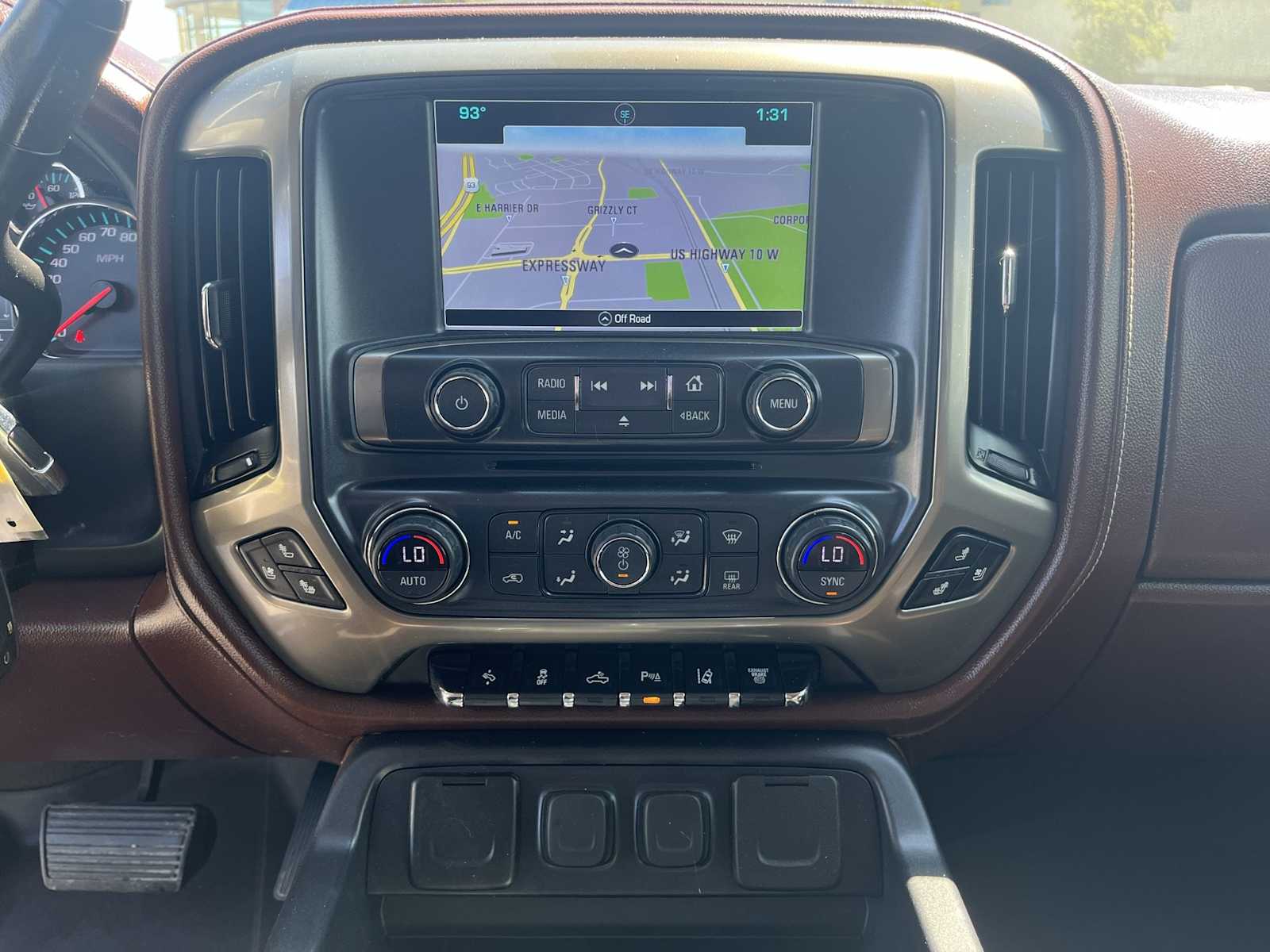 Thumbnail: 2019 Chevrolet Silverado 3500 - 16