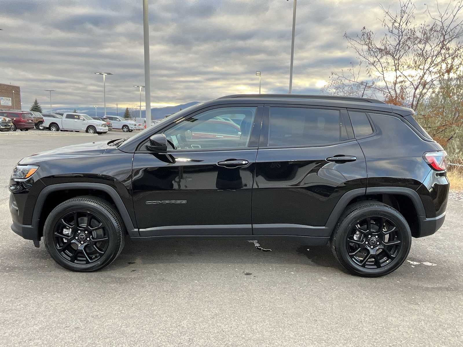 Thumbnail: 2026 Jeep Compass - 3