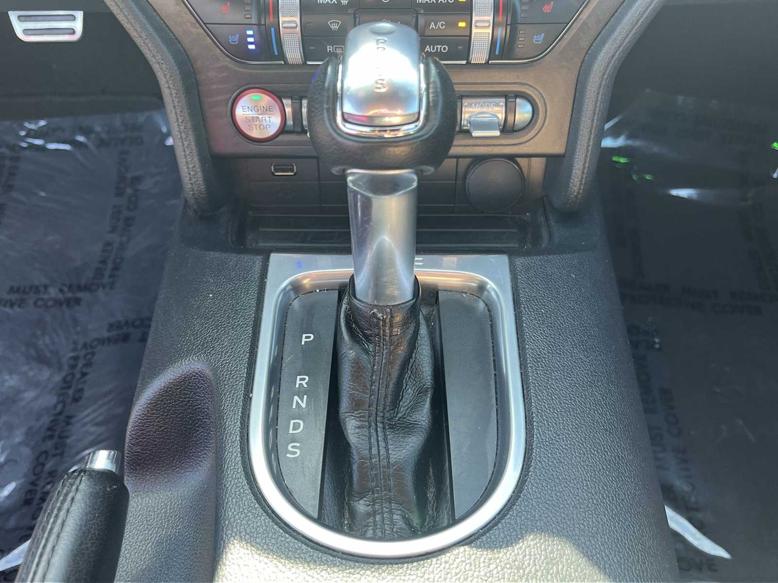 Thumbnail: 2022 Ford Mustang - 17