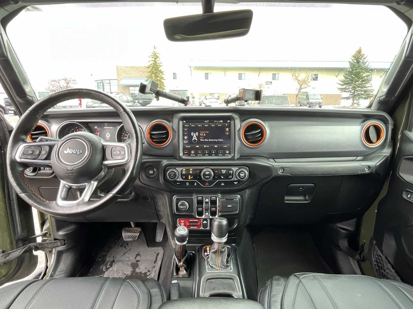 Thumbnail: 2022 Jeep Gladiator - 10