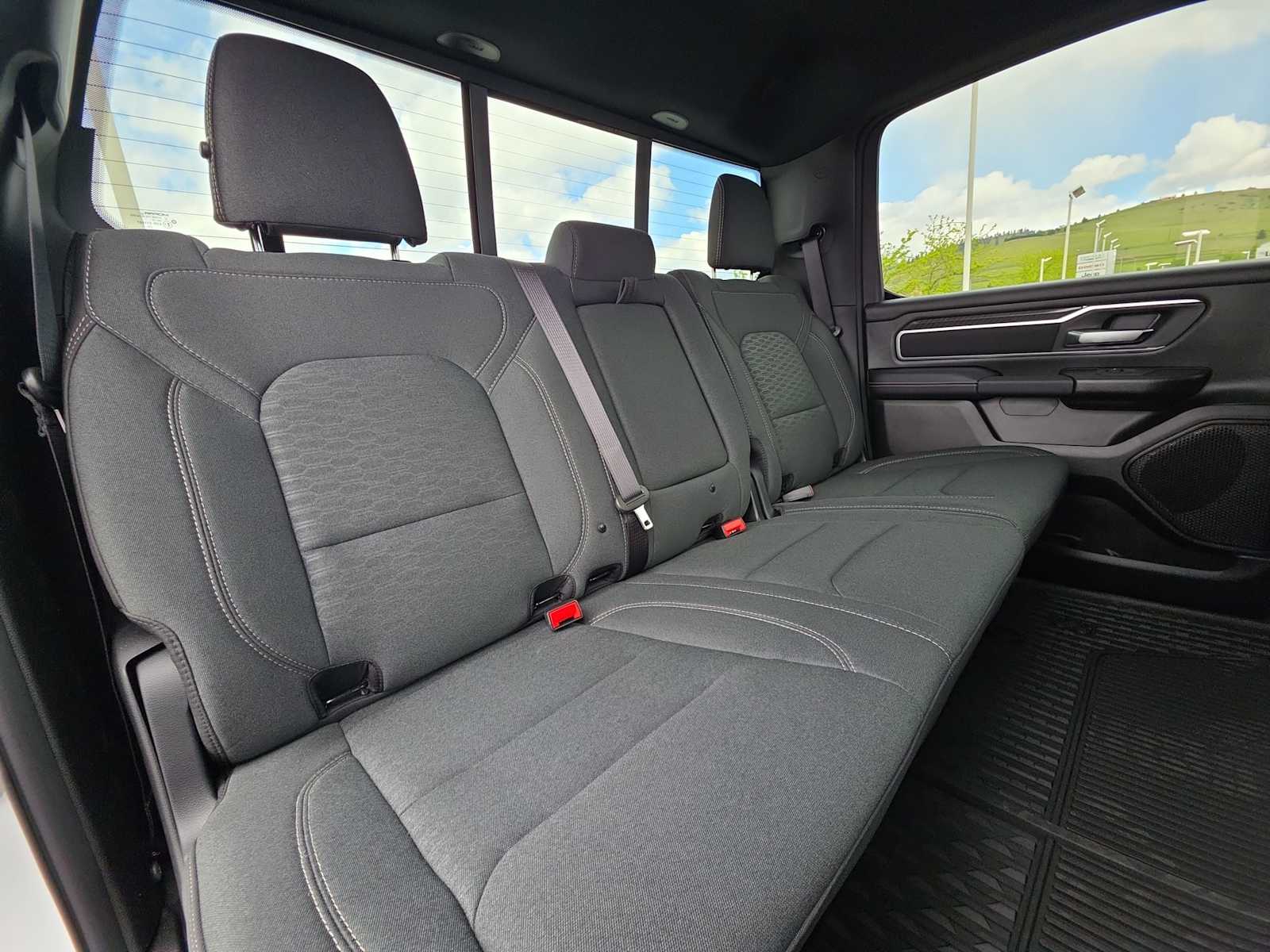 Thumbnail: 2026 RAM 1500 - 17