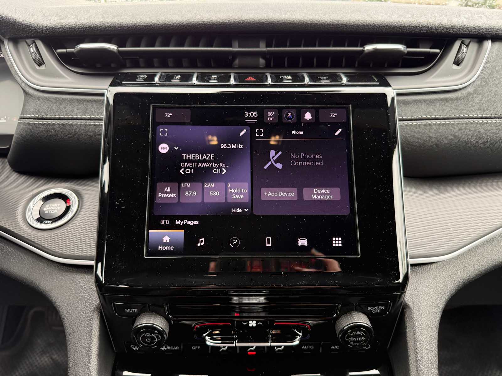 Thumbnail: 2025 Jeep Grand Cherokee - 15