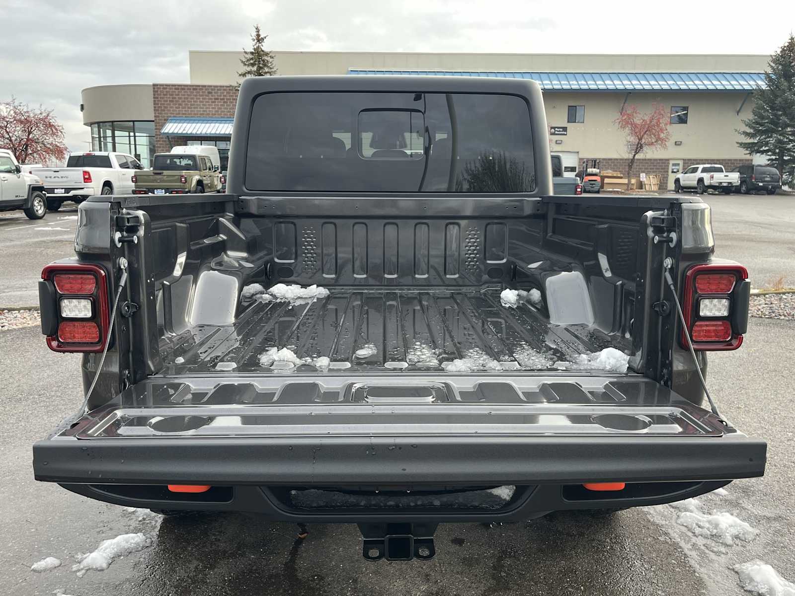 Thumbnail: 2026 Jeep Gladiator - 19