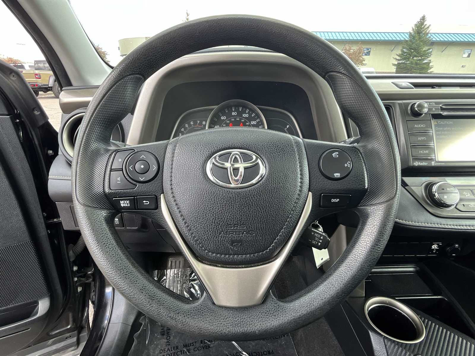 Thumbnail: 2015 Toyota RAV4 - 15
