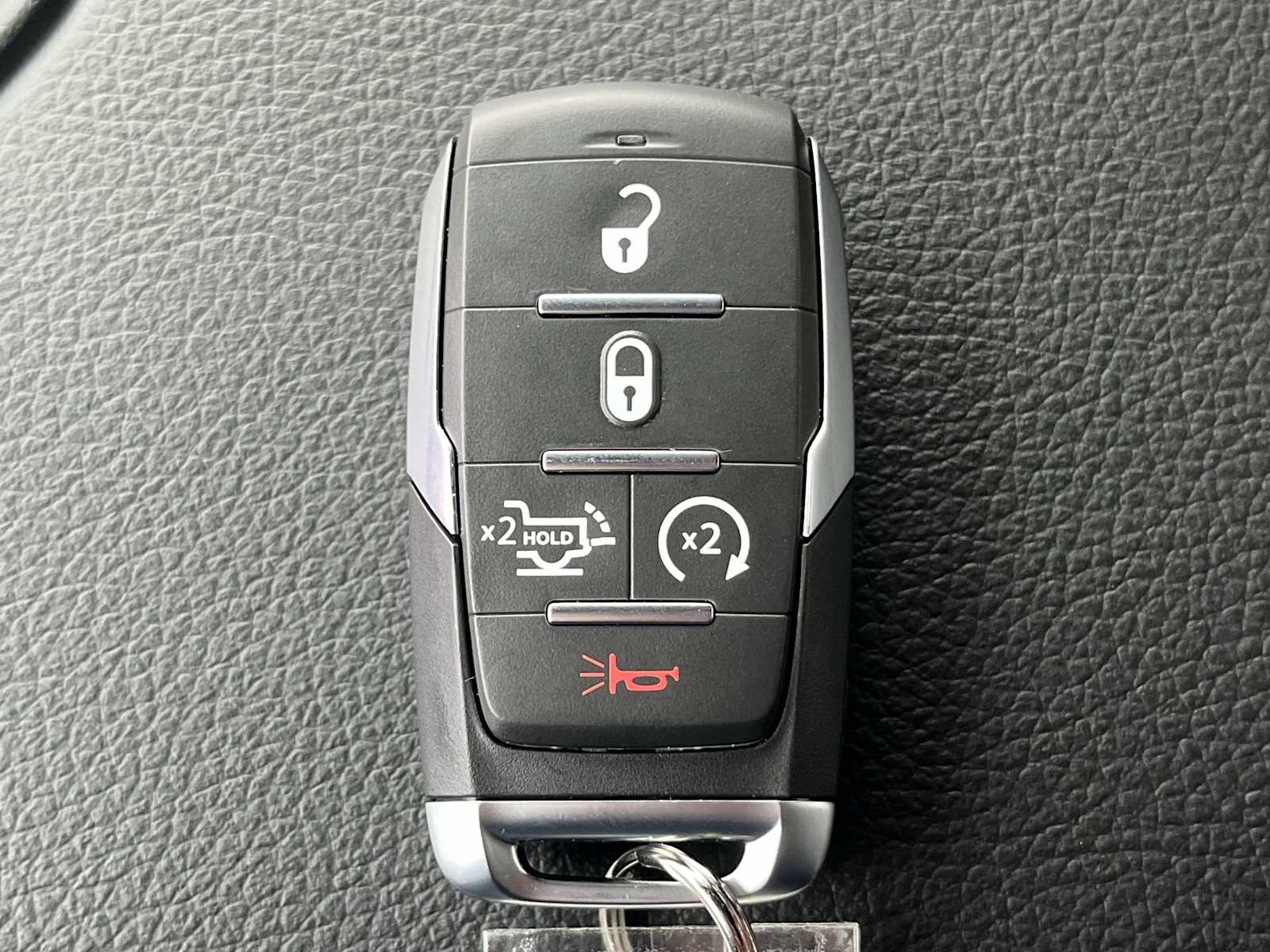 Thumbnail: 2026 RAM 1500 - 20