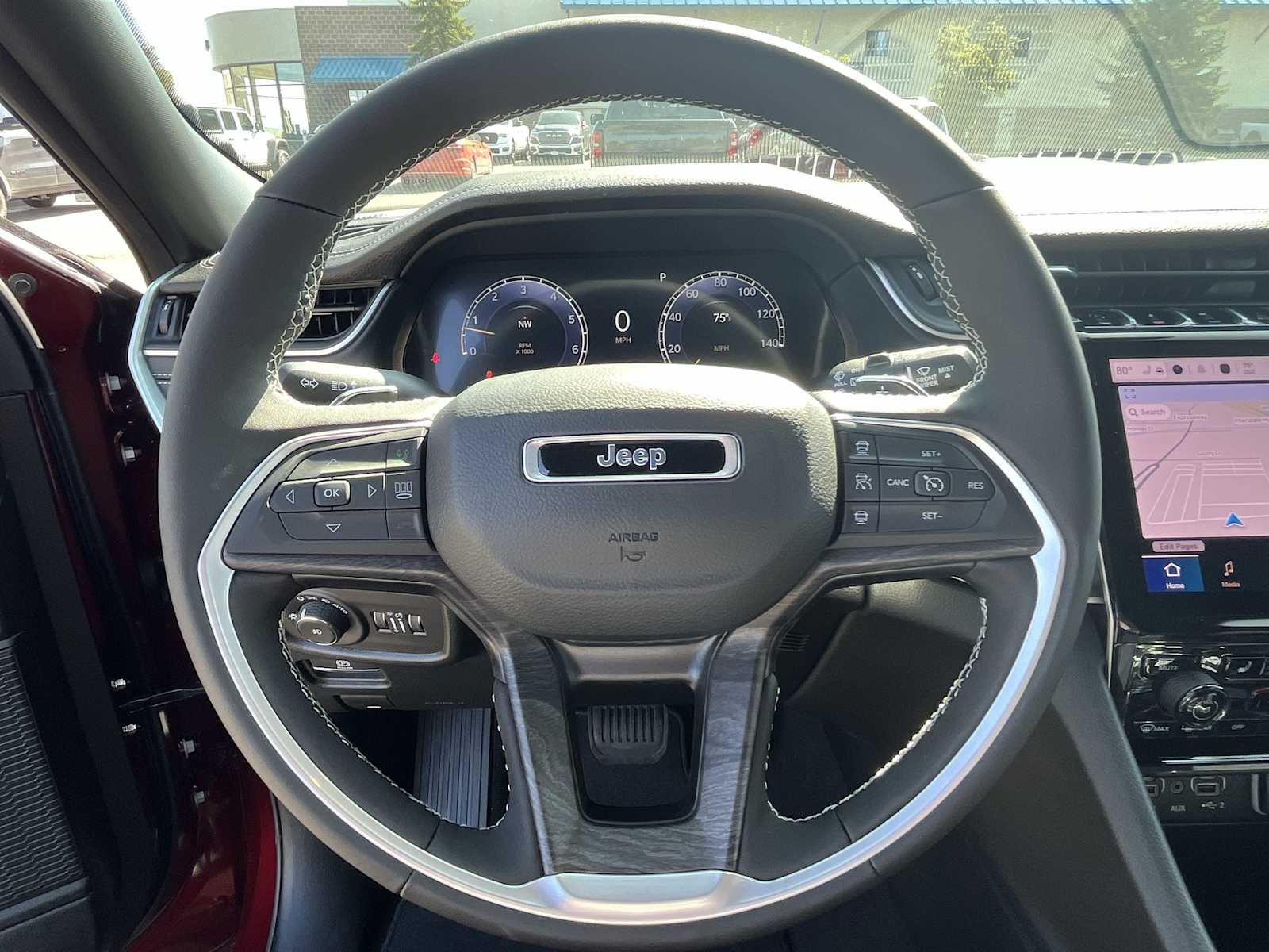 Thumbnail: 2025 Jeep Grand Cherokee - 15