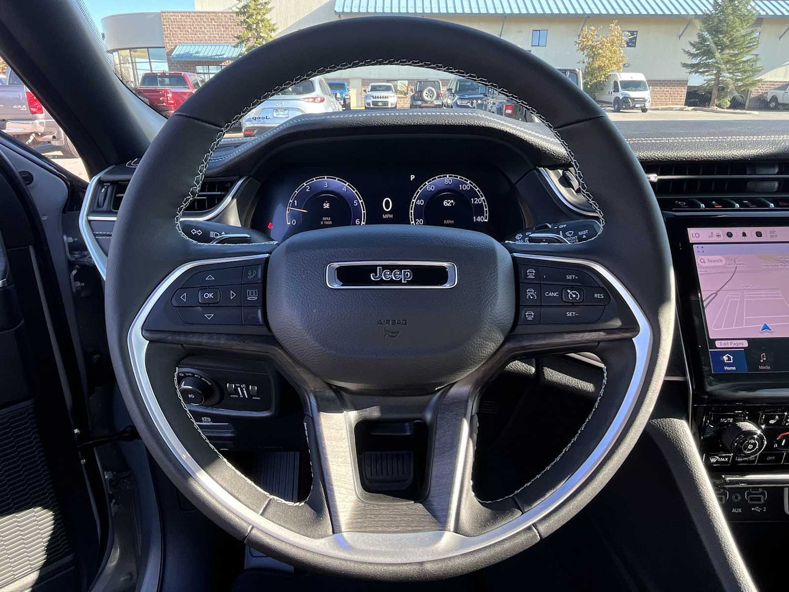 2025 Jeep Grand Cherokee Limited Edition 15