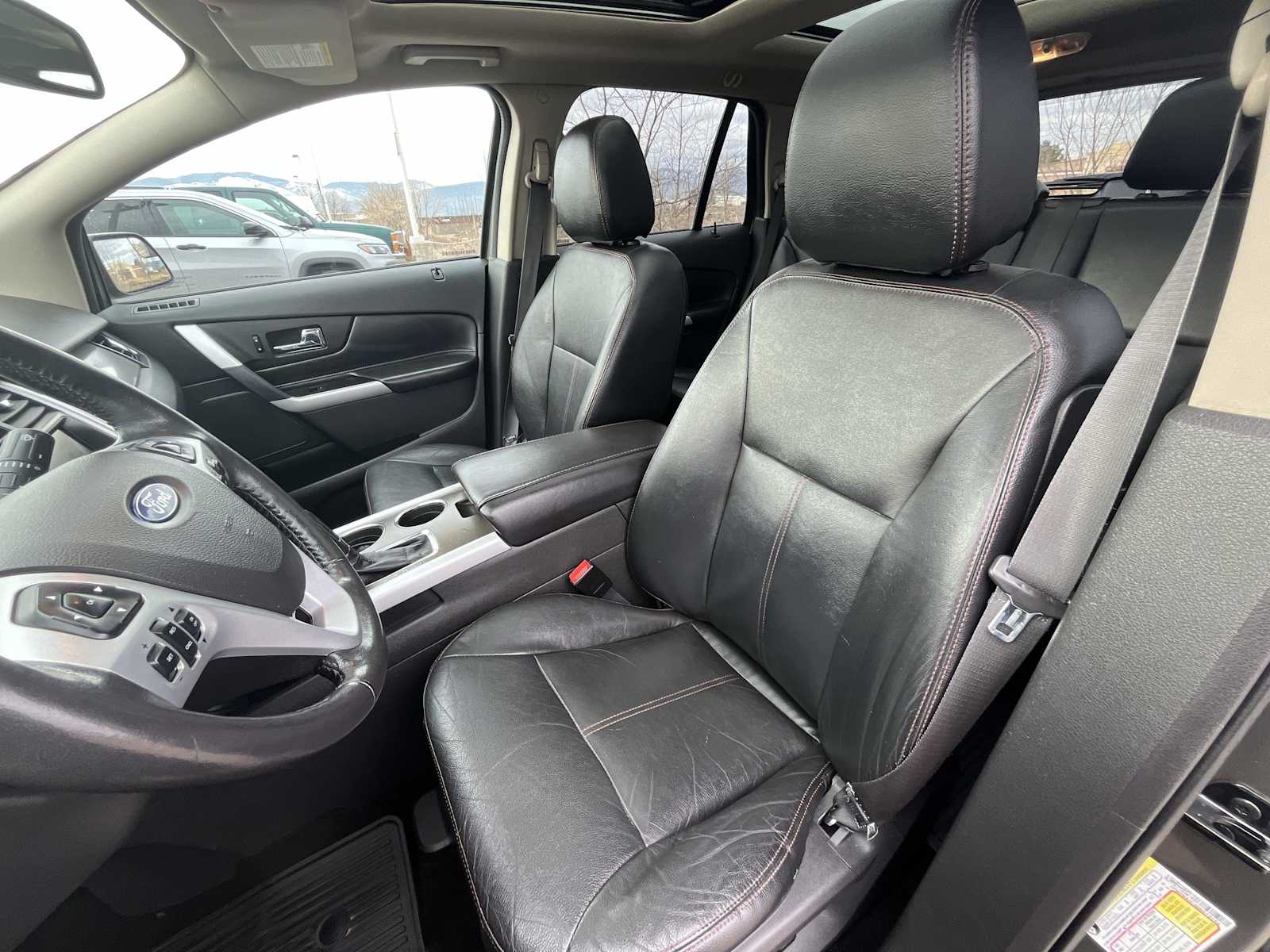 Thumbnail: 2014 Ford Edge - 11