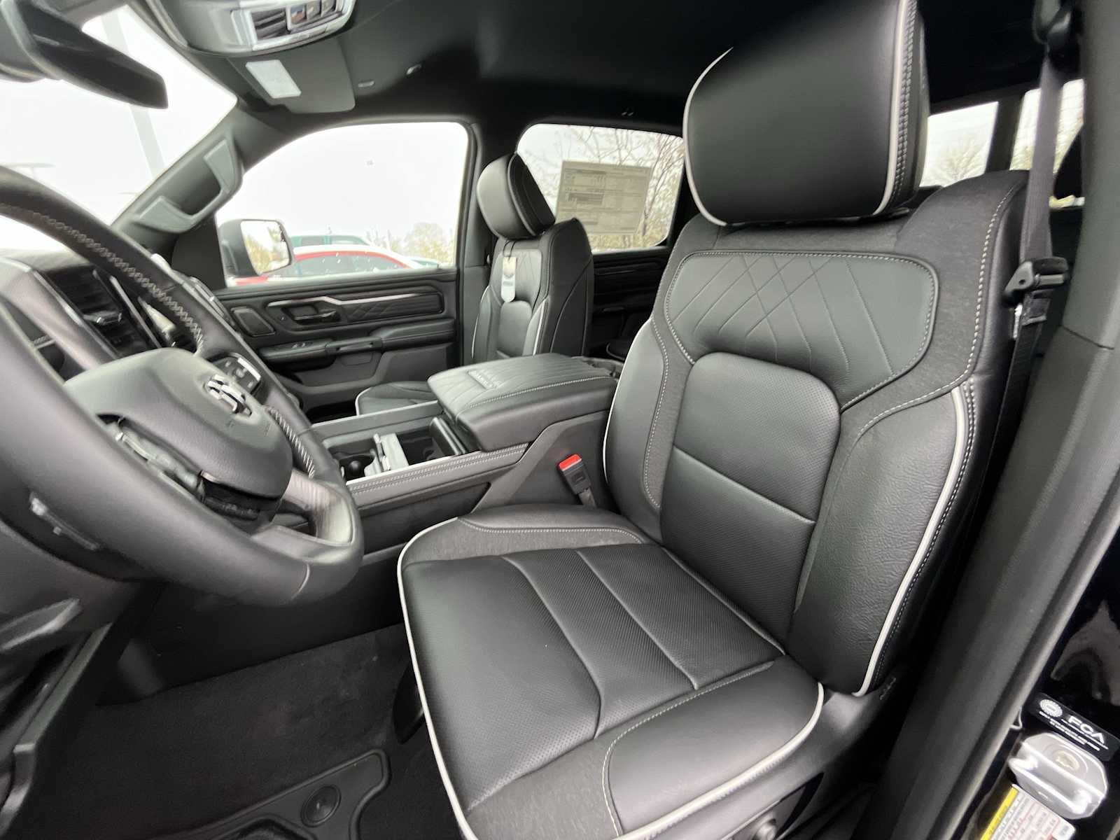 Thumbnail: 2026 RAM 1500 - 11