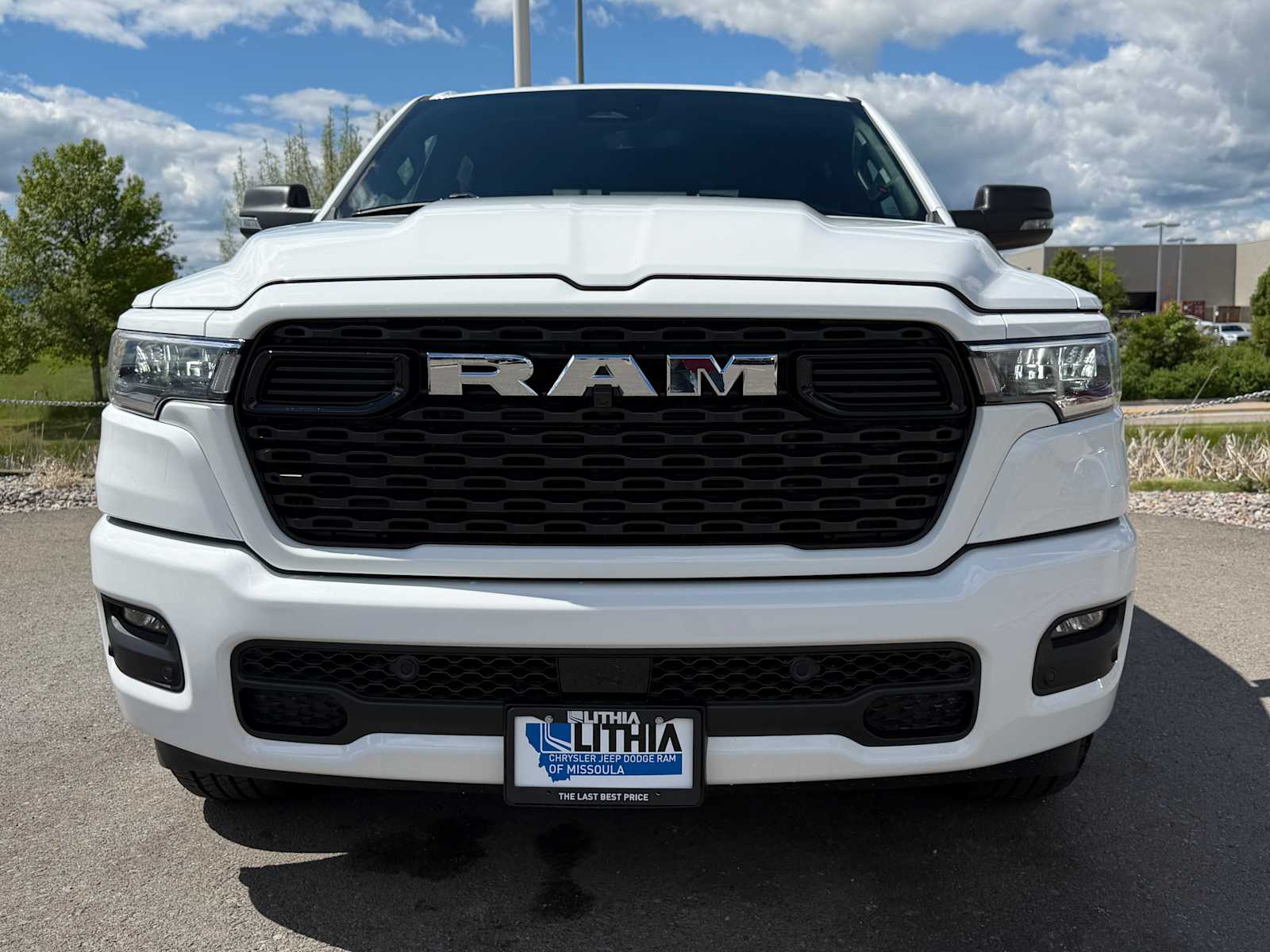 Thumbnail: 2026 RAM 1500 - 3