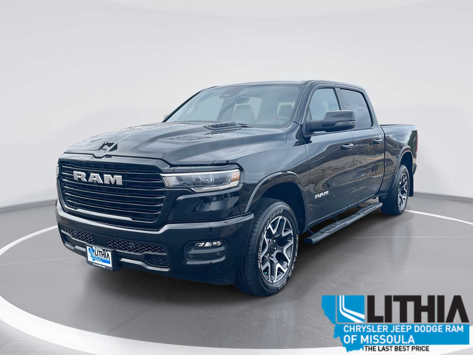 2025 RAM Ram 1500 Pickup Laramie's photo