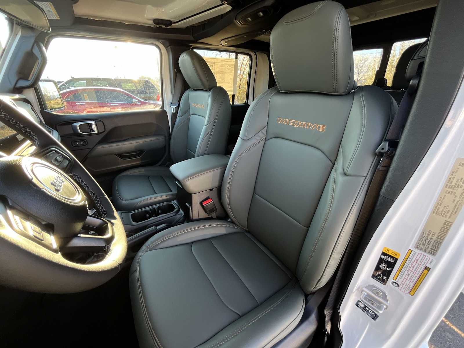 Thumbnail: 2026 Jeep Gladiator - 11