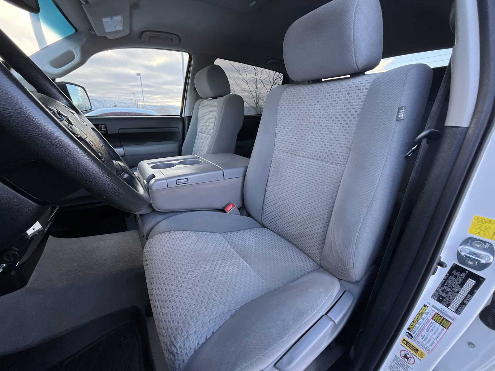 Thumbnail: 2011 Toyota Tundra - 11