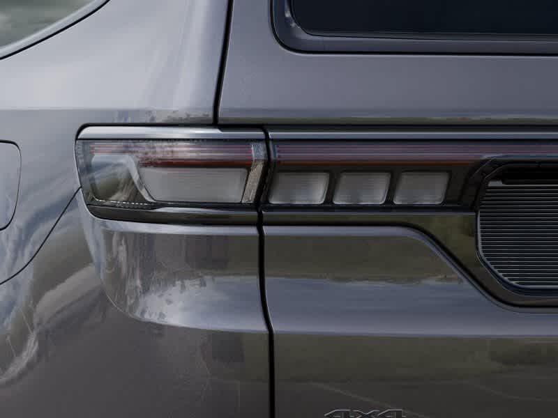Thumbnail: 2026 Jeep Grand Wagoneer - 5