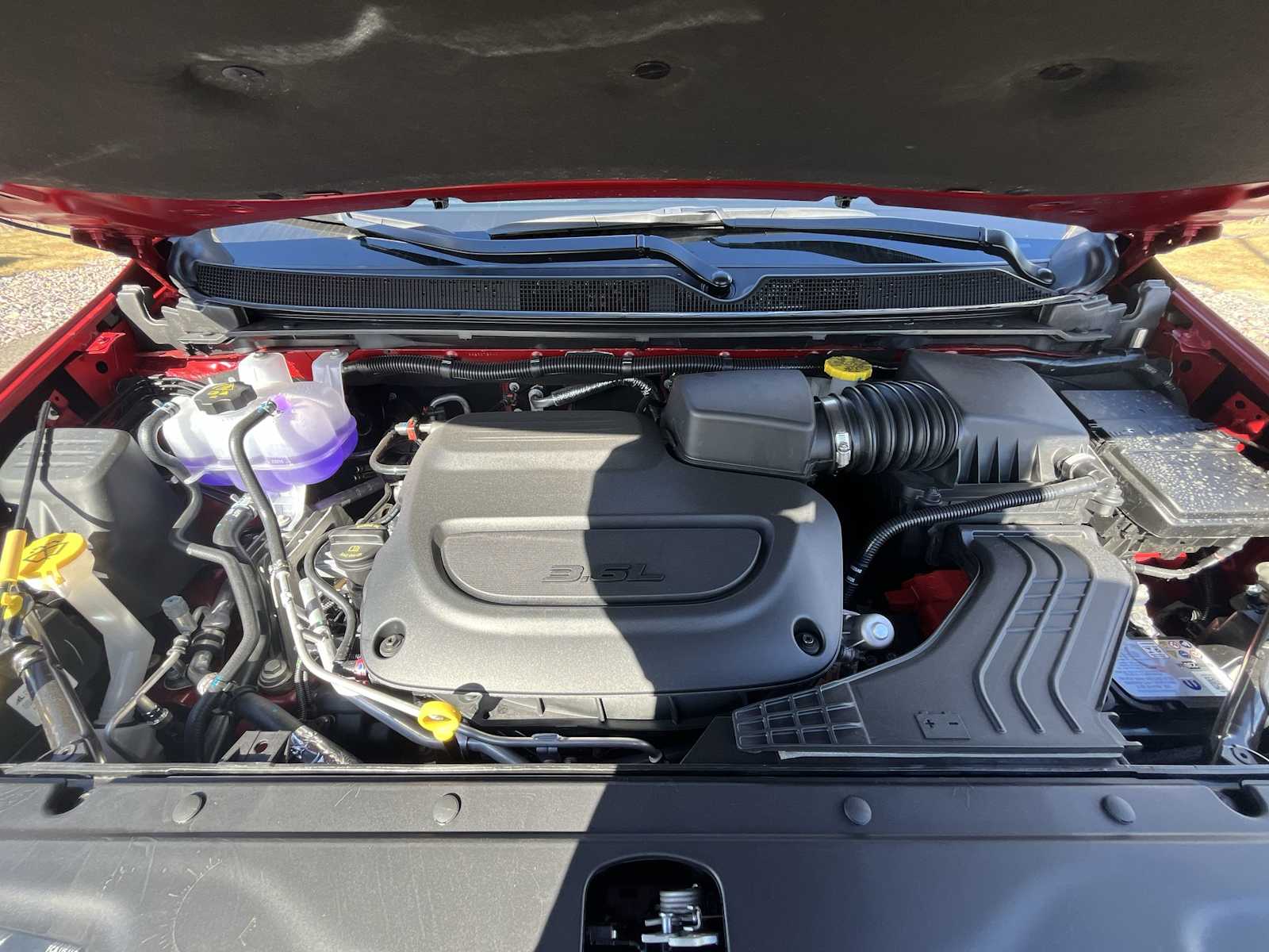 Thumbnail: 2026 Chrysler Pacifica - 9