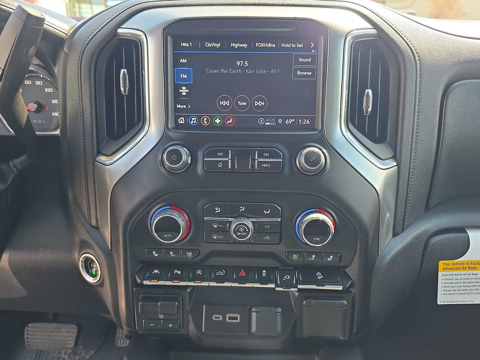 Thumbnail: 2022 Chevrolet Silverado 1500 - 16