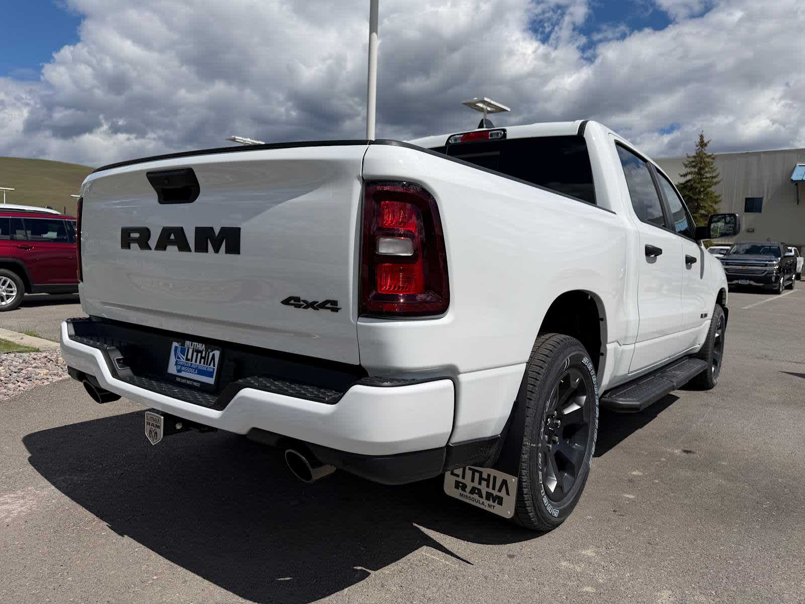 Thumbnail: 2026 RAM 1500 - 8
