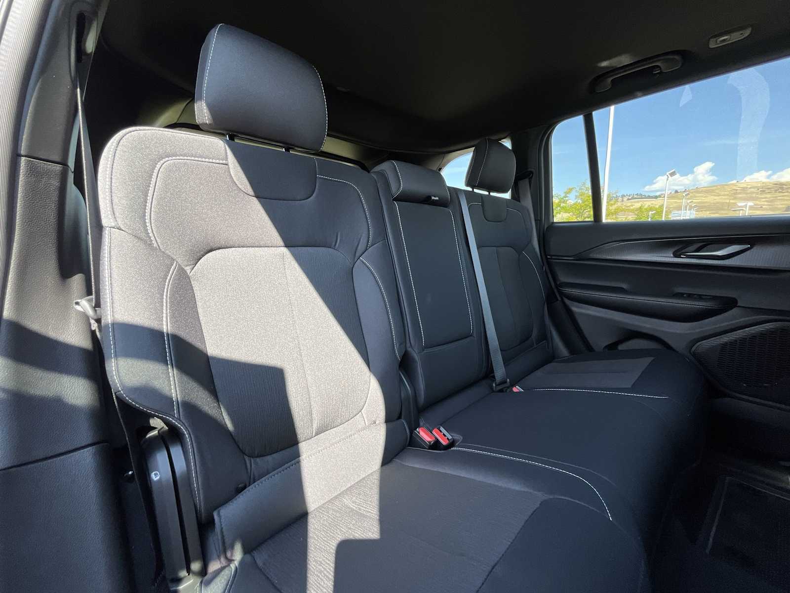 Thumbnail: 2025 Jeep Grand Cherokee - 13