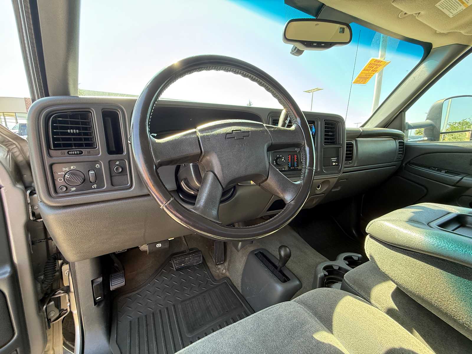 Thumbnail: 2003 Chevrolet Silverado 2500 - 16