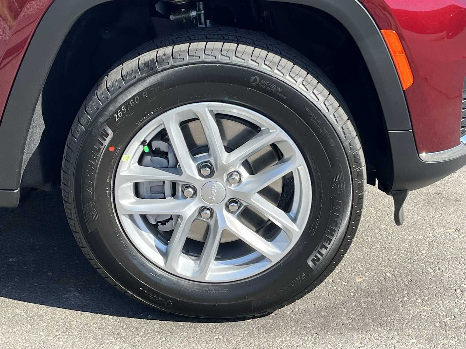 Thumbnail: 2025 Jeep Grand Cherokee - 8