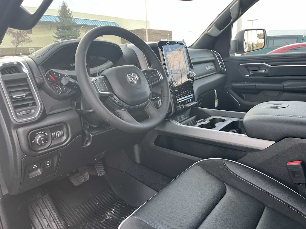 New 2026 Ram 1500 LARAMIE CREW CAB 4X4 5'7 BOX Pickup