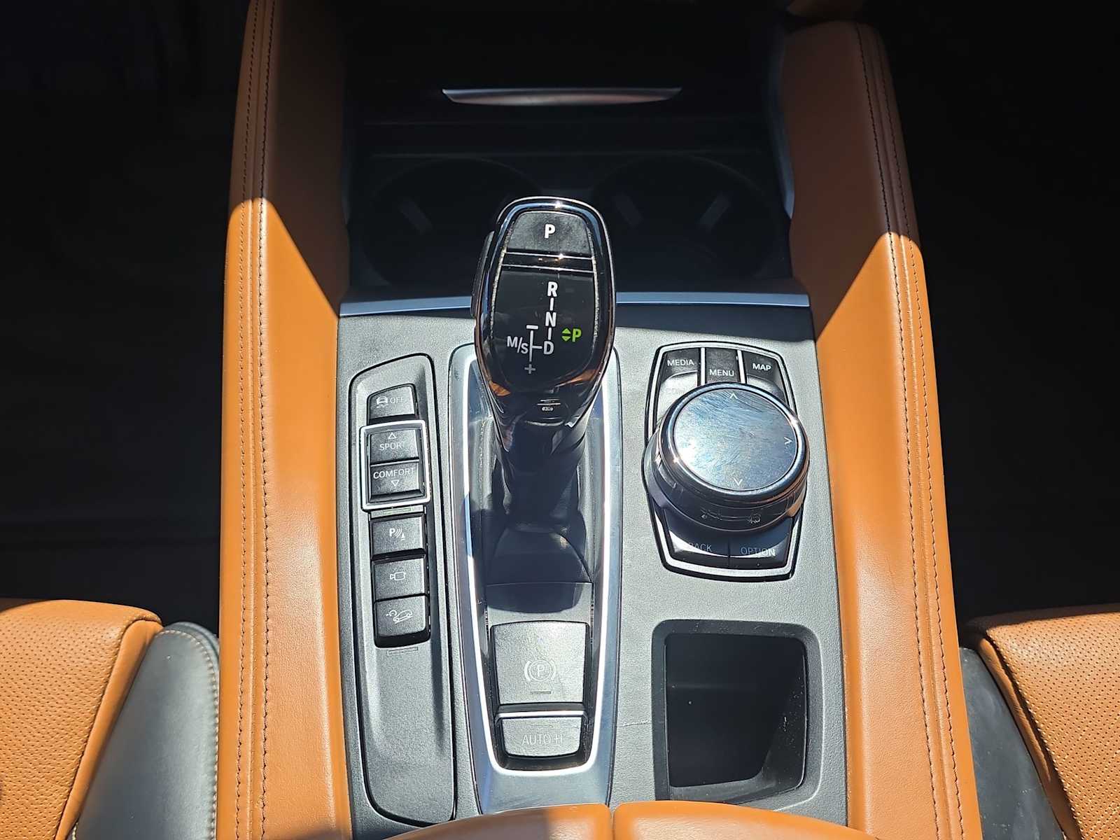Thumbnail: 2017 BMW X6 - 16