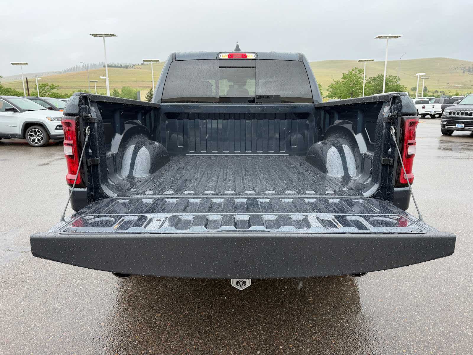 Thumbnail: 2026 RAM 1500 - 17