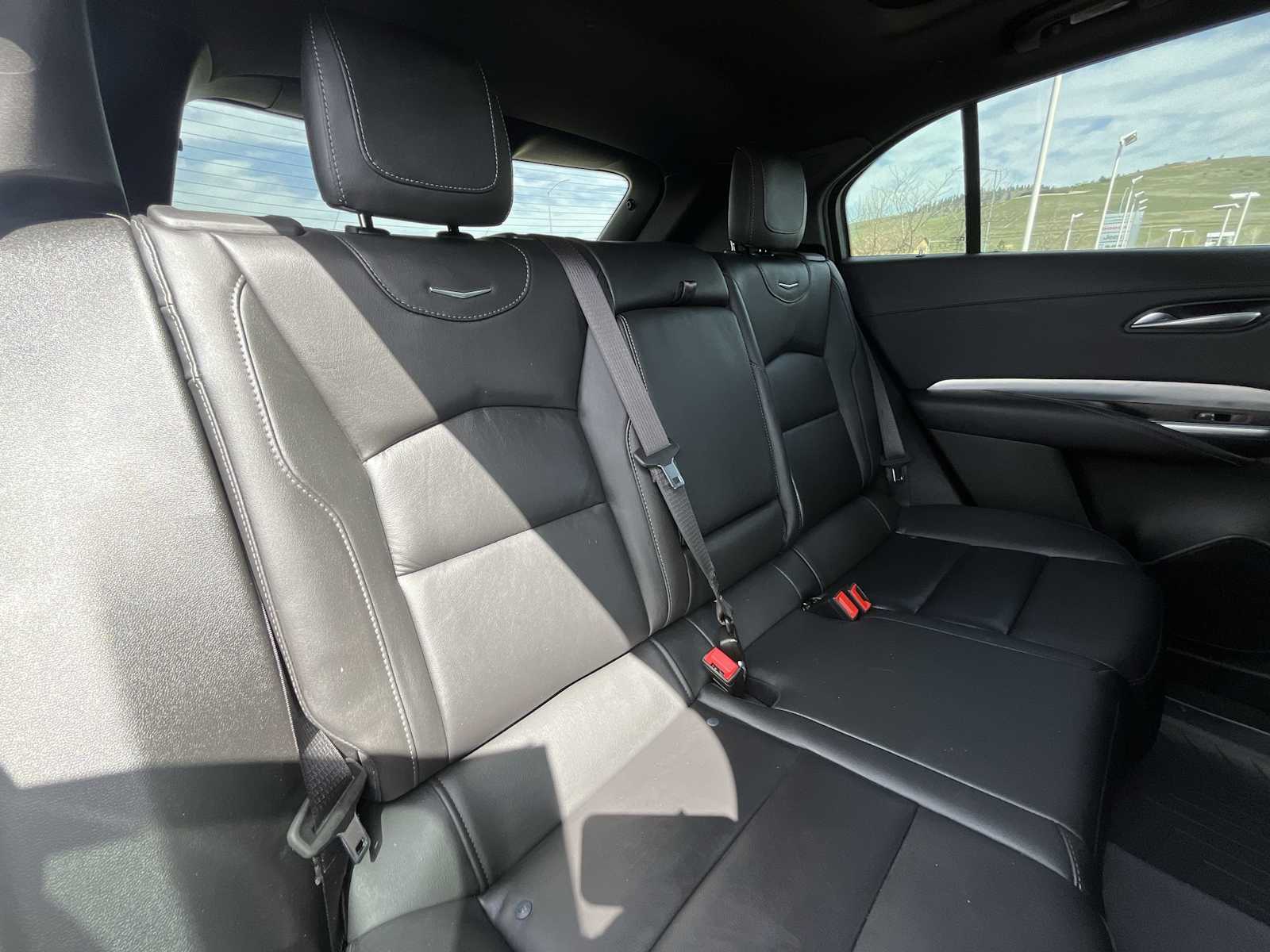 Thumbnail: 2023 Cadillac XT4 - 12