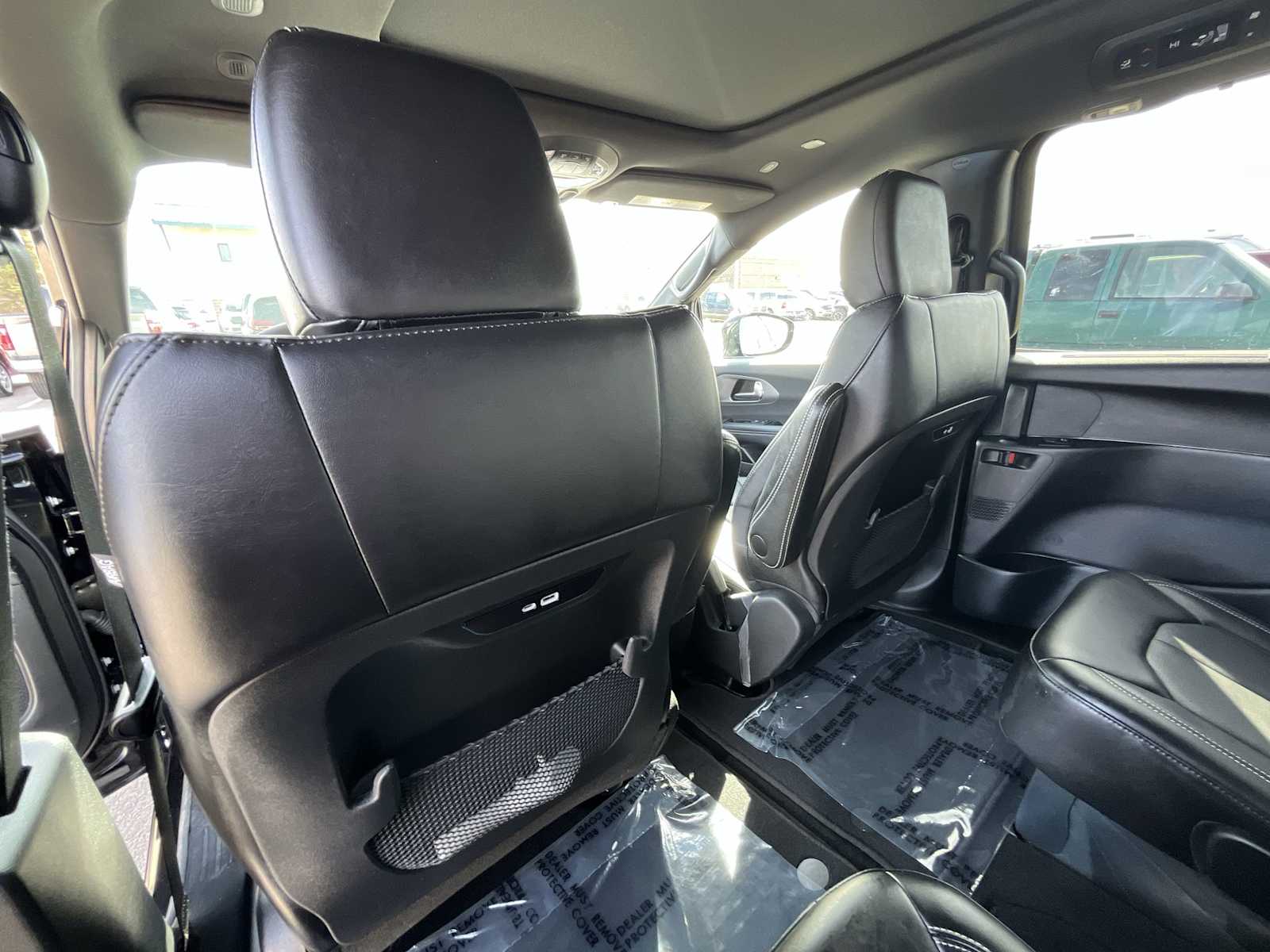 Thumbnail: 2025 Chrysler Pacifica - 12